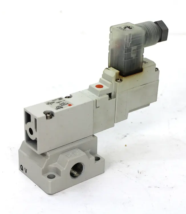 Used SMC VQZ215Y-5YZ Solenoid Valves | Industrial Parts R Us Inc. #360658