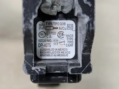 USED SQUARE D QOB130