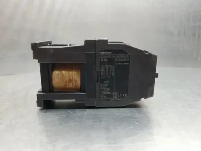 Used Siemens 3TH4382-0B Contactor, 8S+2O/8NO+2NC PLC Contactors South Carolina US | Palmetto Automation #1158893