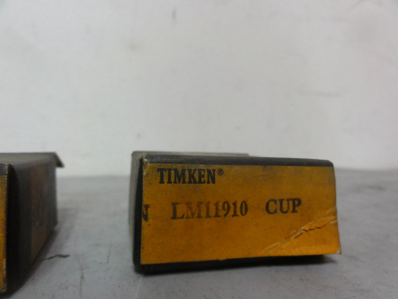 NEW TIMKEN LM11910