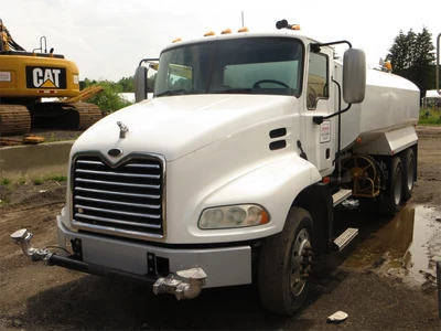 Used 2006 MACK VISION CXN613 Water Trucks | Abele Tractor #1343006