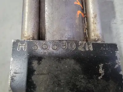 Used ROYAL ELECTRIC R1-CC-SP Parts (Hydraulics and Pneumatics) British Columbia CA | Lenmark #266130
