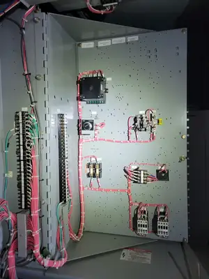 5kV Motor Control Center (MCC) Unit w/ (4) Breakers & (2) Load-Break Switches