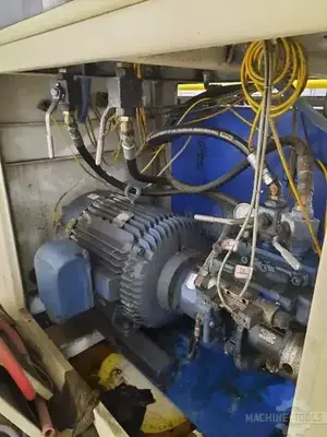 USED 2015 YASKAWA MOTOMAN HP20D