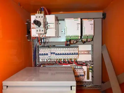 800A Motor Control Center MCC, 575V, 800A Bus, Form 4A, IP42 Enclosure