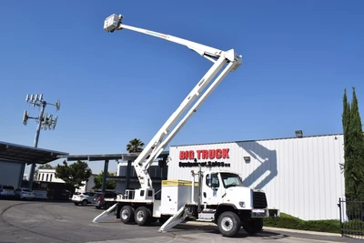 Used 2013 FREIGHTLINER 108SD Bucket (boom) trucks California US | Big Truck & Equipment #1412206