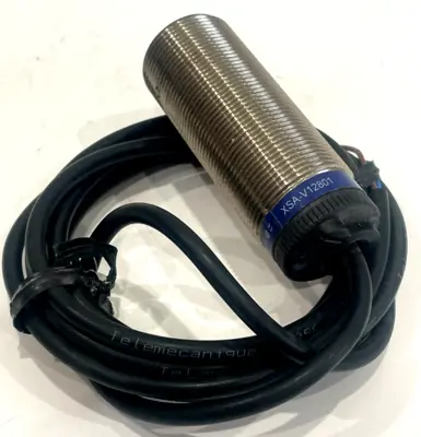 NEW TELEMECANIQUE XSA-V12801 PROXIMITY SENSOR XSAV12801