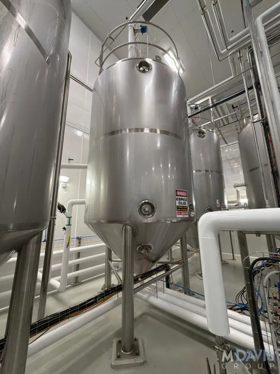 Used 2021 QUALTECH 4,200 GALLON Stainless Steel Tanks New Jersey US | Perry Equipment #927797
