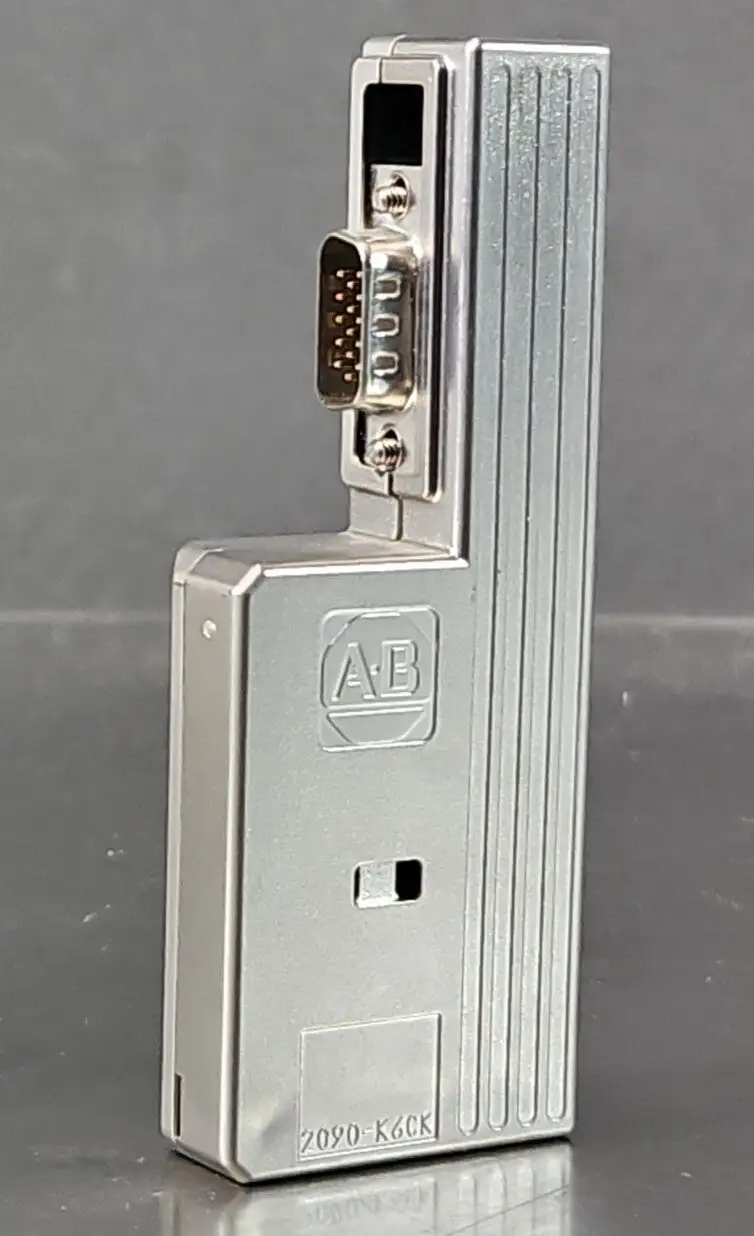 Allen Bradley 2090-K60K Servo-Motor Male Connector 15-Pin. 4D-18