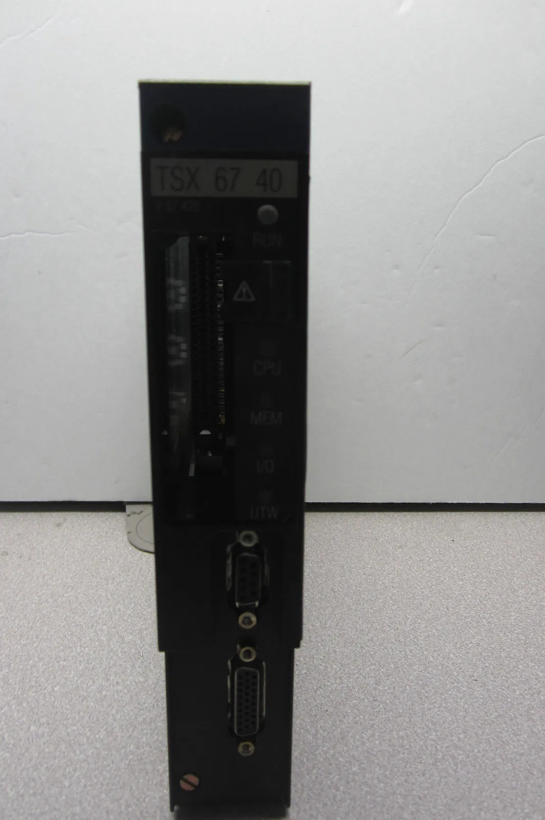 SCHNEIDER AUTOMATION TSXP67425 CPU PROCESSOR TSXP67425