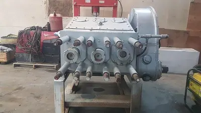 USED OPI AWS-880 TRIPLEX FRAC PUMP POWER END