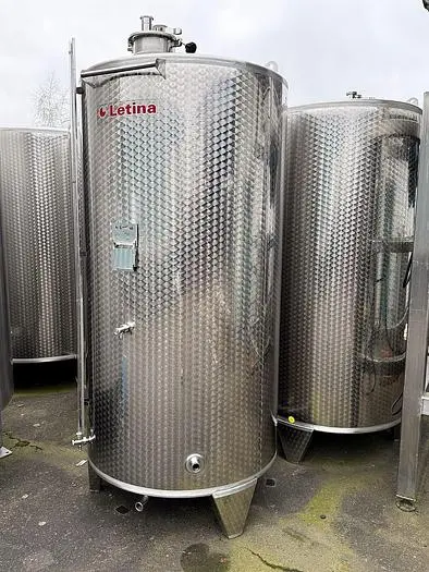 New Stock Letina 528 Gallon / 2000L SW Closed Top Storage Tank
