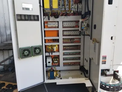 2004 DOOSAN DMV-4020 Vertical Machining Centers | Midstate Machinery (2)