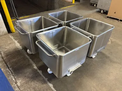 New | in-Stock M&M Equipment Corp. 400# Buggies Bins Illinois US | M&M Equipment Corp. #1405270