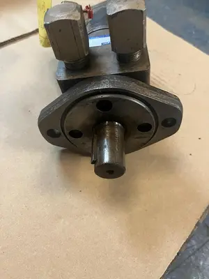 Used CHAR-LYNN _UNKNOWN_ Hydraulic and Pneumatic Motors Ohio US | Surplus Asset Holdings #1547653