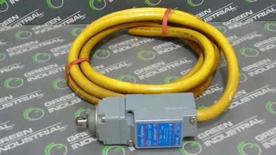Eaton E50AT36P Limit Switch with 8ft Cable Ser.A1 Used