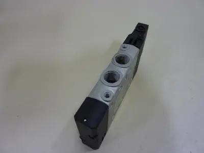 USED FESTO CPE14-M1BH-5L-1/8