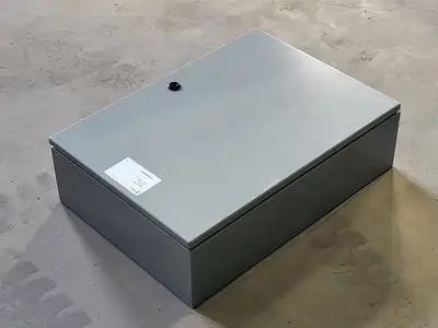 NEW HAMMOND MANUFACTURING CN4SB403