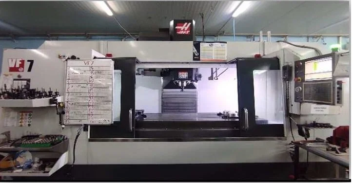 Used 2016 HAAS VF 7/40 Vertical Machining Centers SK | F.M.T. Group s.r.o. #1245996