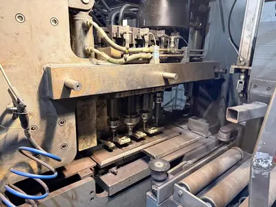 USED VOORTMAN V550A FLAT AND ANGLE PROCESSING MACHINE