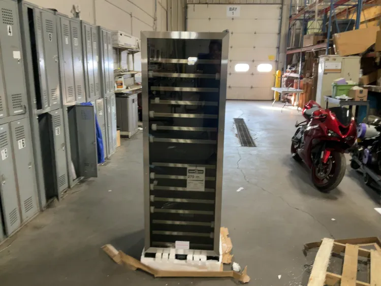Used ELEMENT EL-142SDST Bottle Coolers Michigan US | Miedema Asset Management Group #1144297