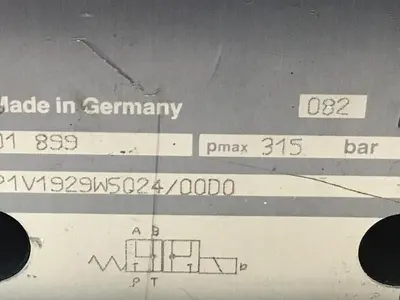 USED BOSCH 0 810 001 899