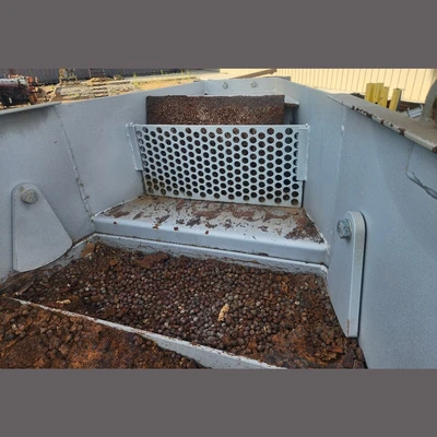 USED 2013 IHC MERWEDE SD-01
