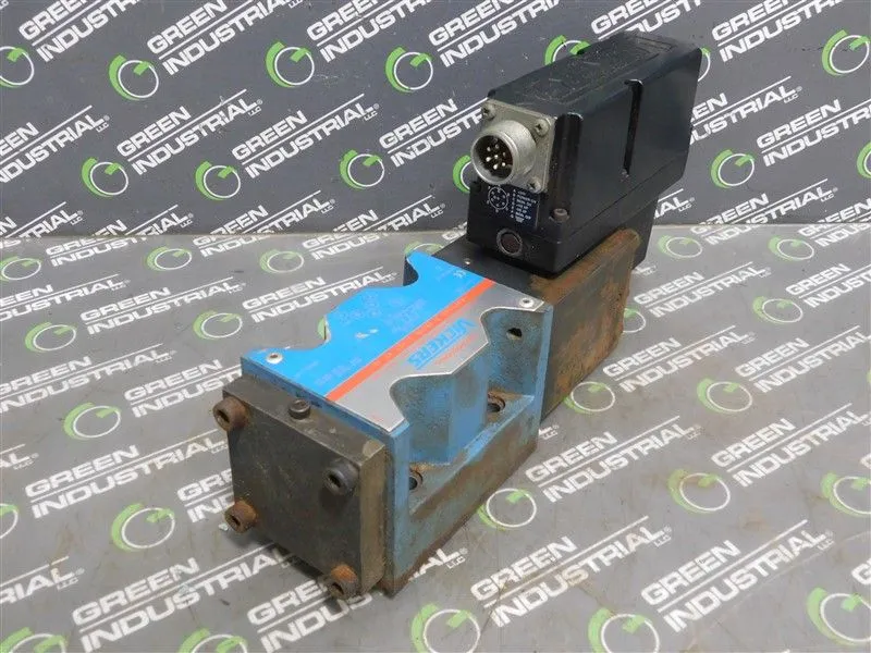 Vickers KBFTG4V-5-2B30N-Z-PE7-H7-10 Proportional Valve Assembly 4500 PSI Used