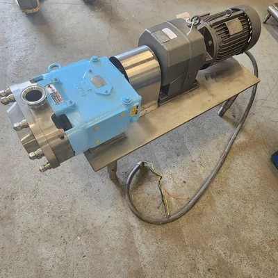Waukesha Pump Model 045U2 # 38912