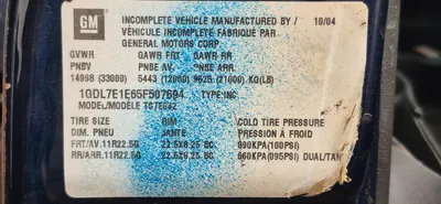 2005 GMC C7500 Dump Trucks | Platinum Group (47)