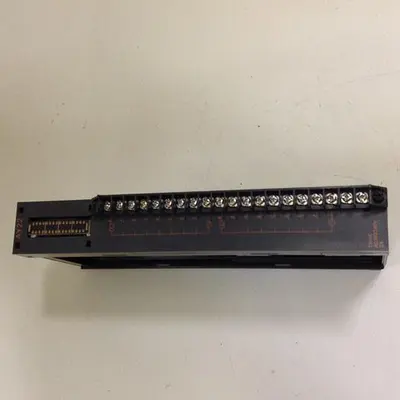 USED MITSUBISHI AY22