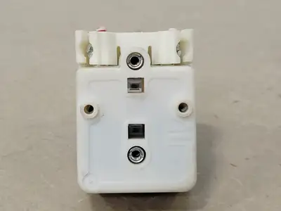 New | in-Stock SCHNEIDER ELECTRIC 9001KM1 Lighting British Columbia CA | Lenmark #328028