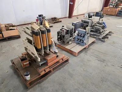 Used _UNKNOWN_ _UNKNOWN_ Circuit Breakers Indiana US | Myron Bowling Auctioneers Inc #1503989