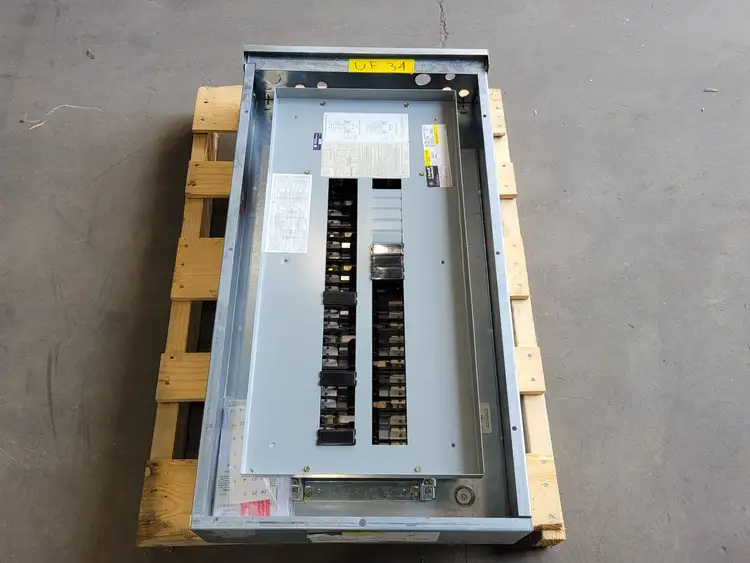 Used GENERAL ELECTRIC AQF3421MBX Switchgears British Columbia CA | Lenmark #835334