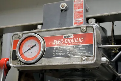 DAKE 905076-2 Hydraulic Straightening | Mohawk Machinery (3)