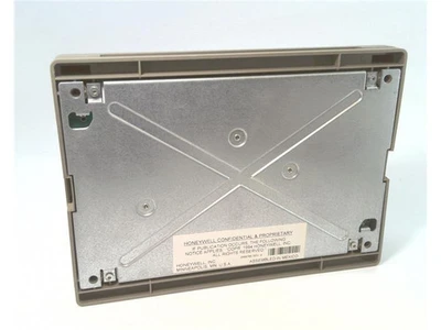 Honeywell W8900C1000 Thermostat [New]