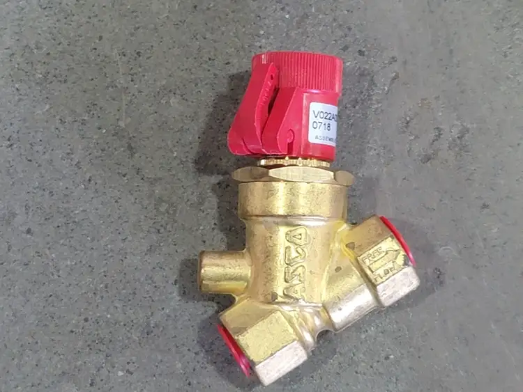 Used ASCO V022A001 Valves/Fittings British Columbia CA | Lenmark #258524