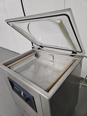USED 2007 KOCH UV500