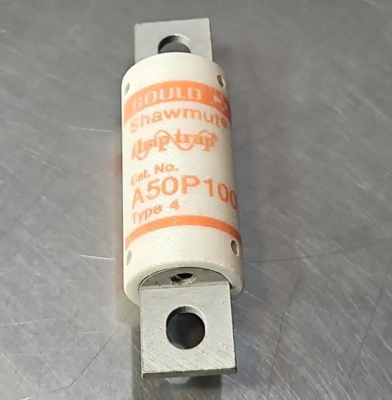 Gould Shawmut A50P100 FUSE 100 A 500 VAC. Loc4E-32