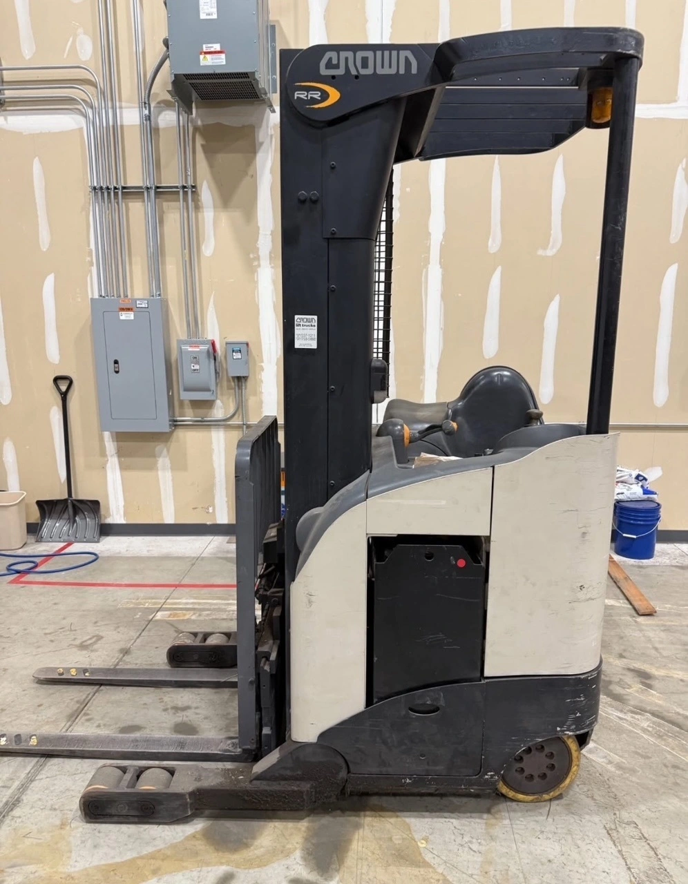 Used 2016 CROWN RR5725-45 Misc Forklifts Illinois US | Pressroom Solutions LLC #401377