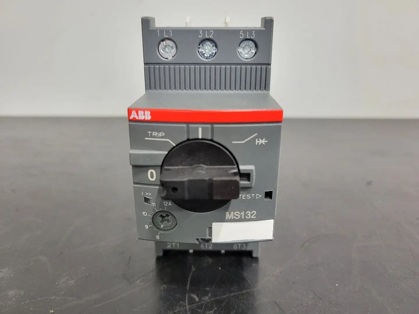 NEW ABB MS132