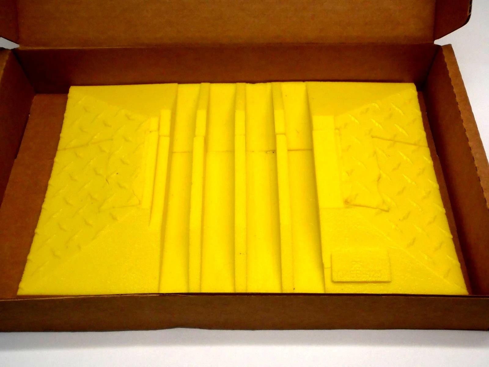 YJ4EB-125-Y | Checkers Industrial Safety  Yellow Jacket 4 Channel End Boots - New
