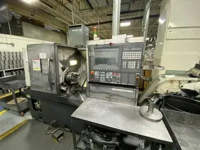 Used 2014 OKUMA GENOS L400 CNC Lathes Ohio US | Toolquip, Inc. #259599