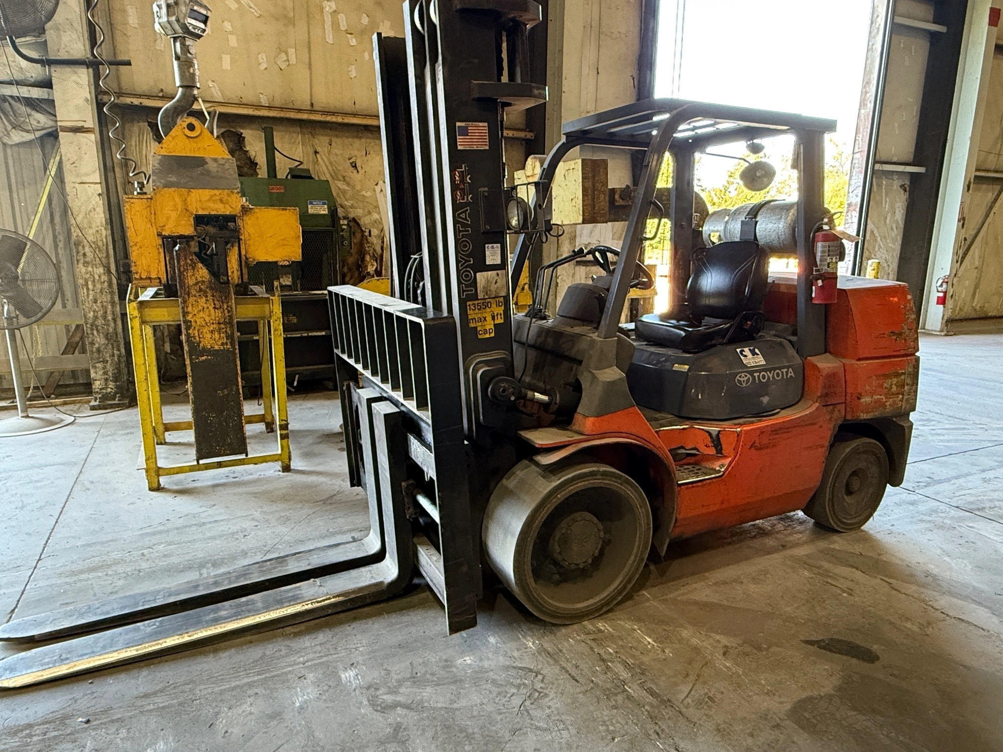 USED TOYOTA 7FGU70