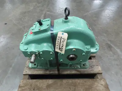 D. O. James Gear MFG. Size 105 HD 25:1 Gear Reducer 5 Hp. Helical Gearbox