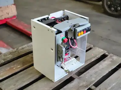NEW SQUARE D MODEL 6