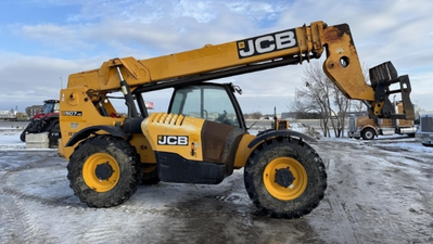 USED 2015 JCB 507-42