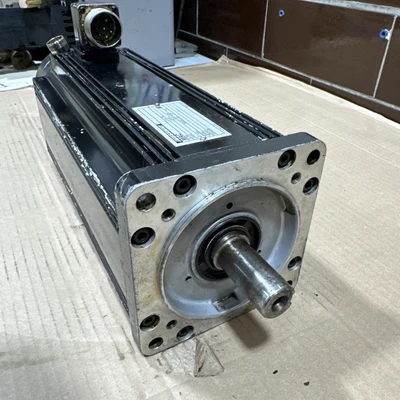USED Indramat Bosch Group MAC090C-0-G0-4-C/110-A-0/WI520LV/S001