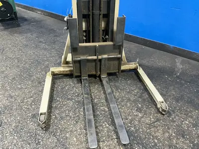 Used _UNKNOWN_ _UNKNOWN_ Pallet Stackers Ohio US | HGR 24 #1373314