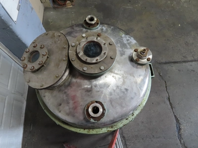 300 gallon Valley Steel Fabricators Reactor